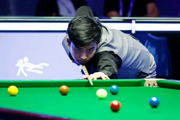 船负雷霆止 船负雷霆止