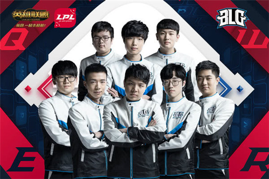 右路防守将 右路防守将