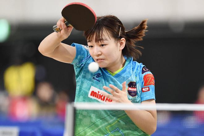 崭露头角 崭露头角