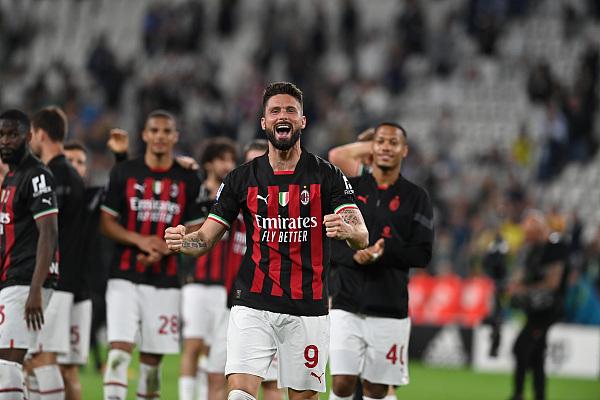 更像是玩家 更像是玩家